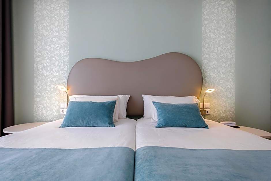 Hotel Rosa Mística by Umbral