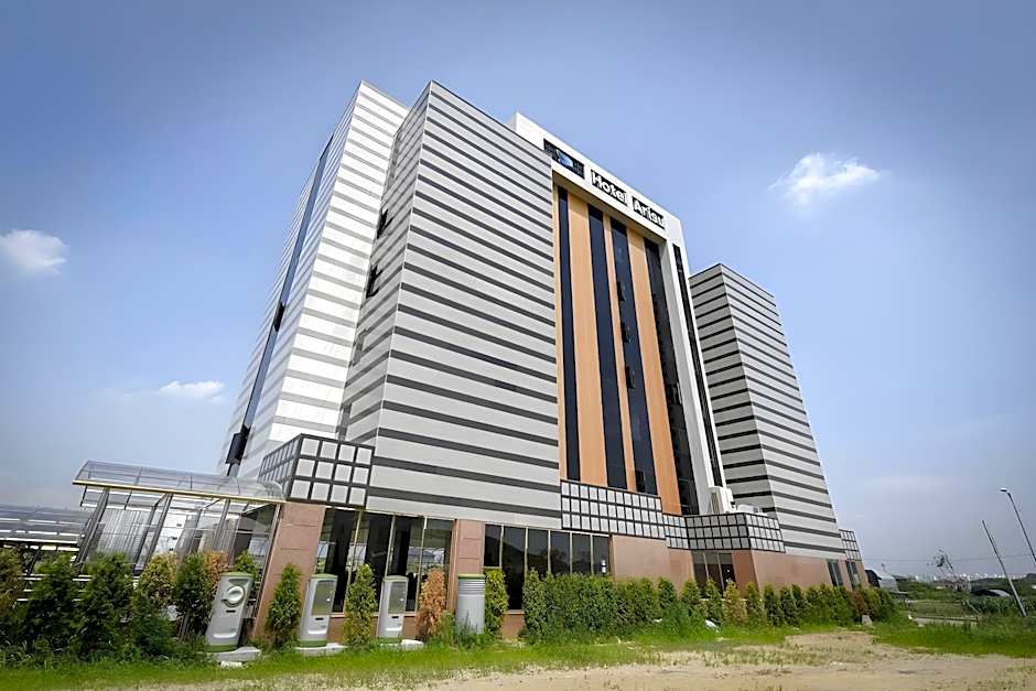 Brown Dot Gimpo Janggi Station Branch