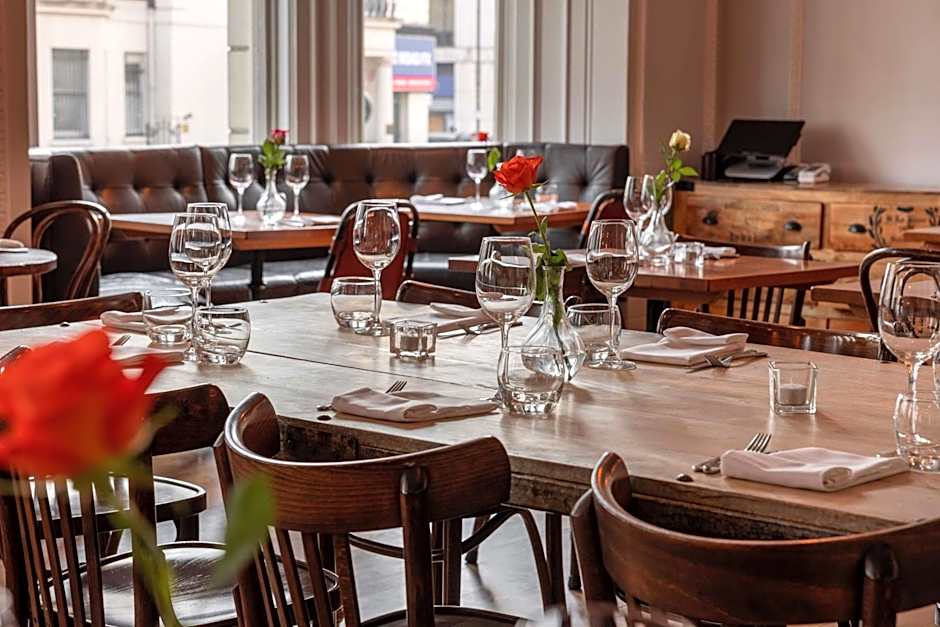 Radisson Blu Hotel, London South Kensington (formerly Vanderbilt)