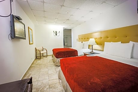 Standard Room, Two Double Beds