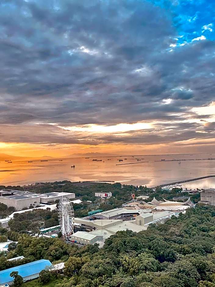 SMDC Coast Residences near PICC