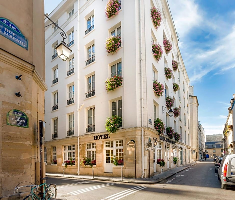 Hôtel Jeanne d'Arc Le Marais
