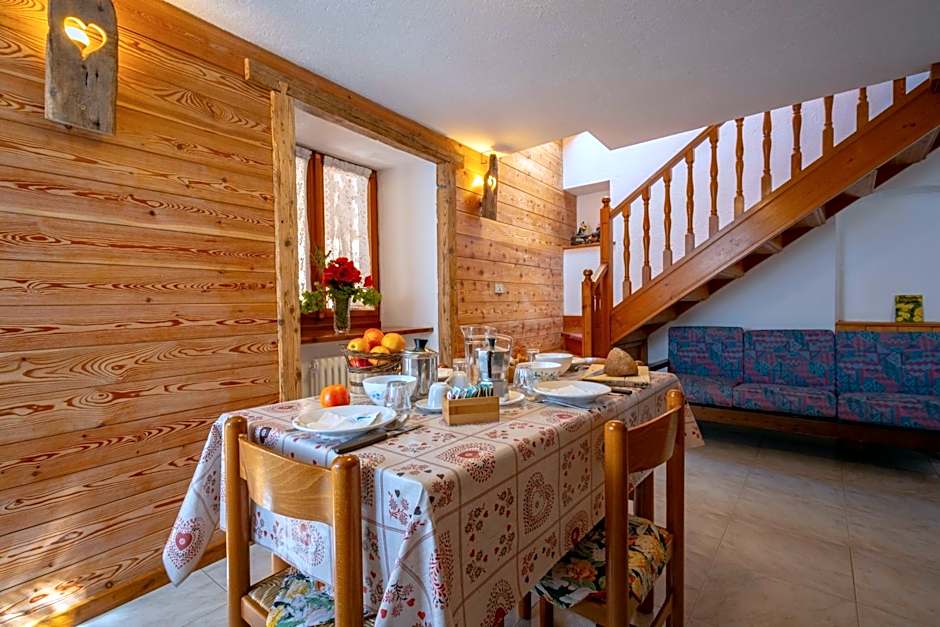Le Vieux Noyer - Appartamenti al Verde villaggio di Rumiod