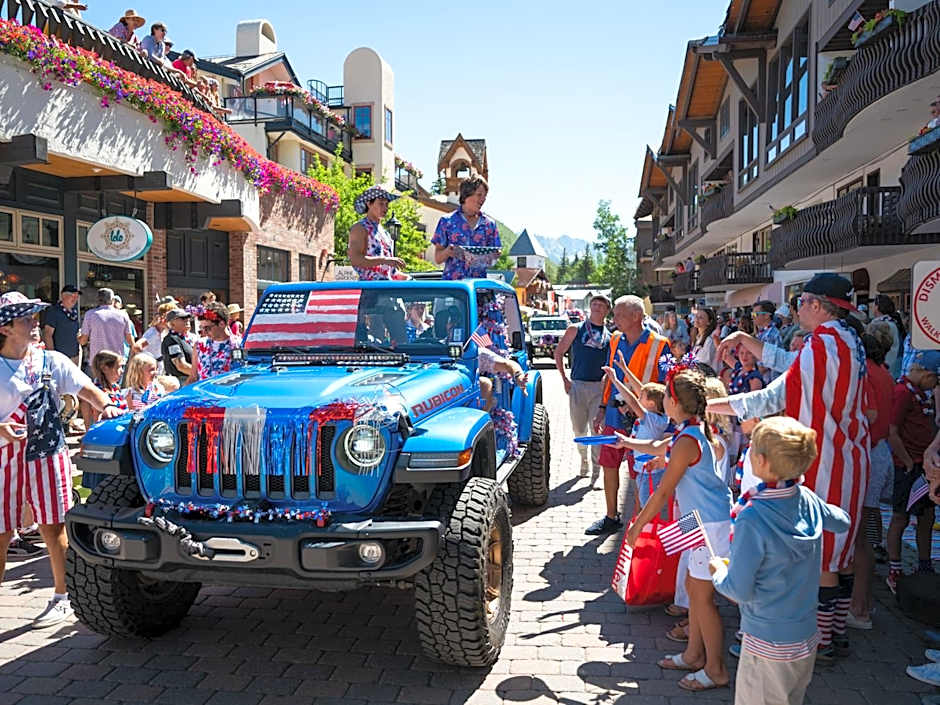 Montaneros in Vail