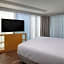 Hyatt Place Boston/Seaport District