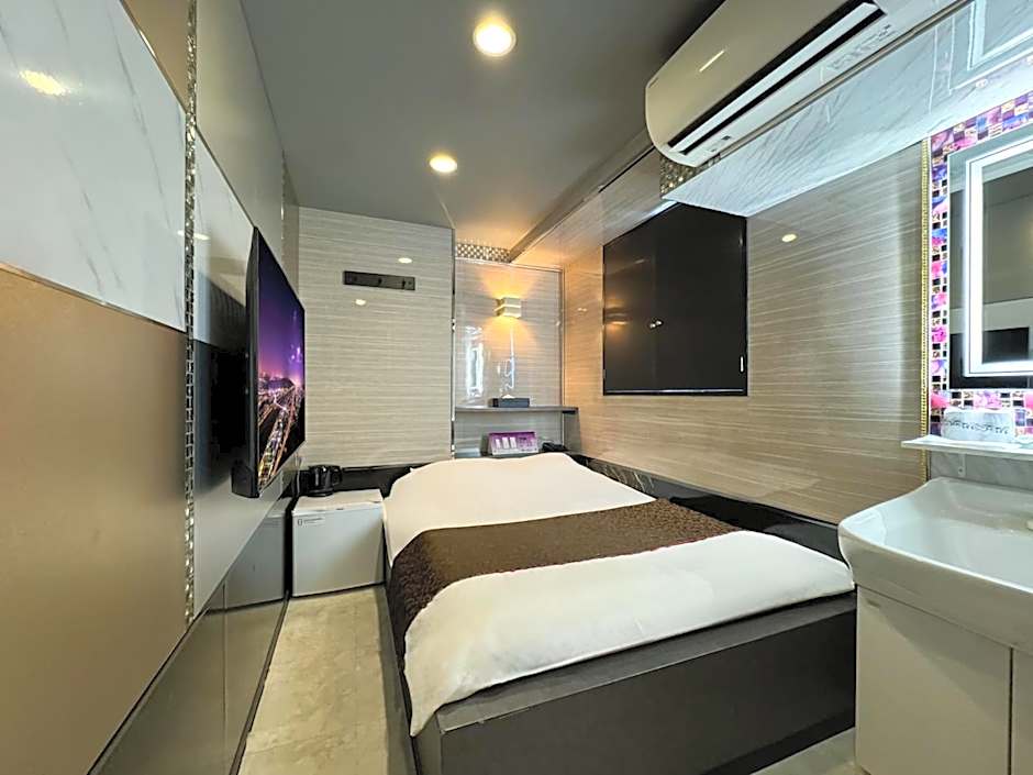 Hotel Amethyst