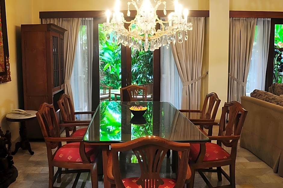 Hotel Kumala Pantai