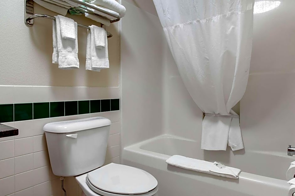 Quality Inn near Medical Center