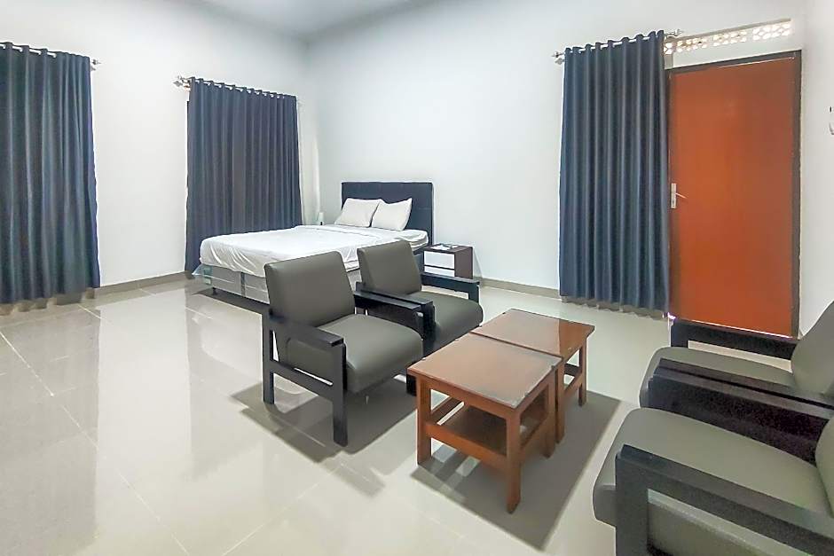 Roemah Ciremay RedPartner – Bandung, KY