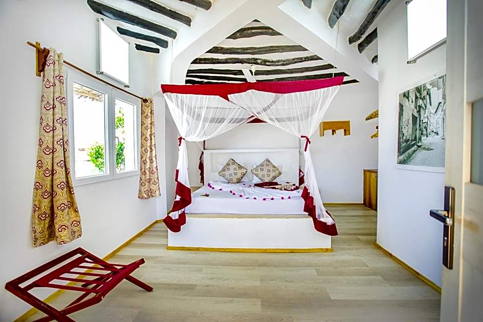 AHG Dream's Bay Beach Hotel - Adults Only