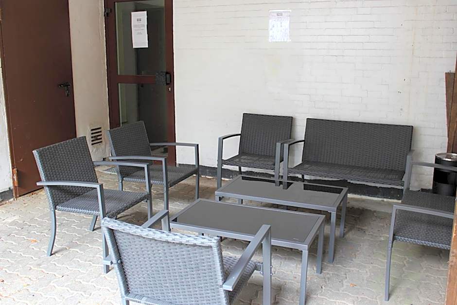 Hotel Alsterquelle 24h Check-in, Free Parking and WiFi