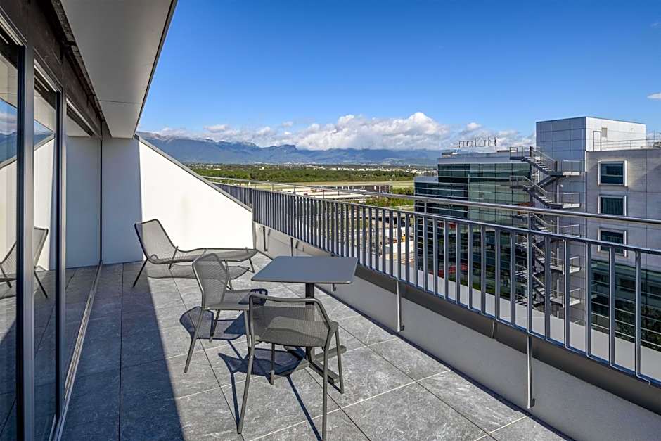 Hilton Geneva Hotel and Conference Centre