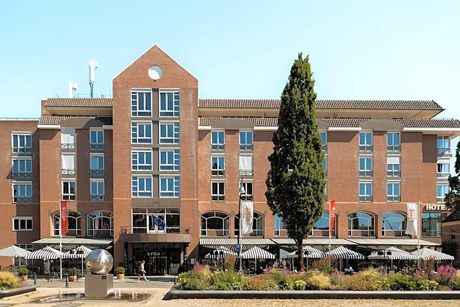 Hotel Theater Figi