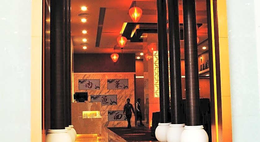 Grand Riverview Hotel