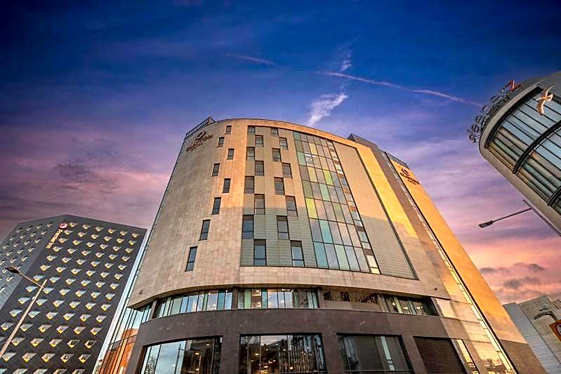 Clayton Hotel Cardiff