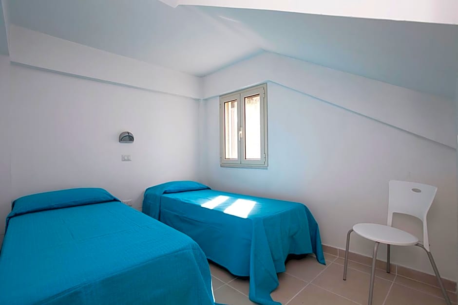 Photo 1 of 25 of Deluxe 2 Bedroom Apartment