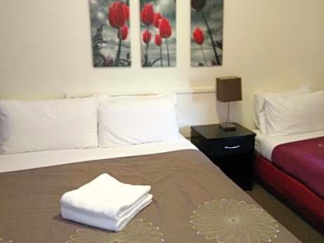 One Bedroom Premium Suite