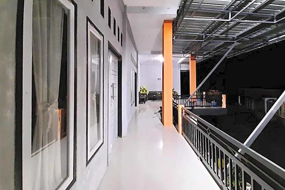 Hayori Hotel RedPartner
