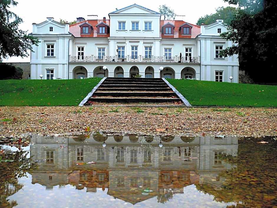 Dwór Zbożenna