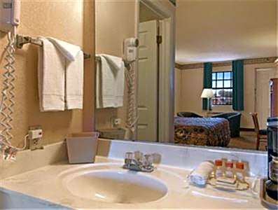 Days Inn by Wyndham Brownsville