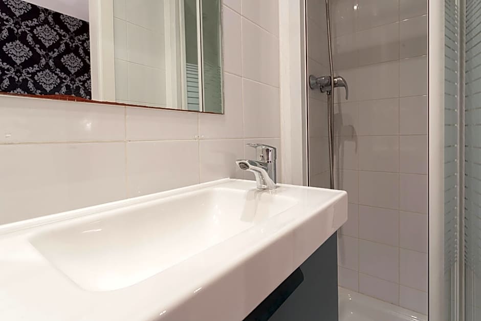 SSG Liceu Apartments