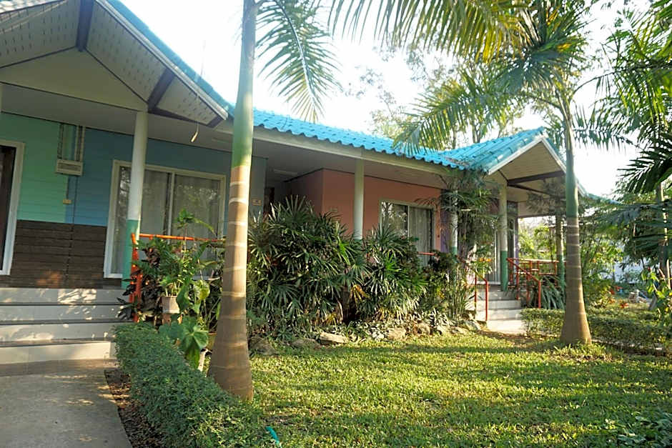 Samnaree Garden House