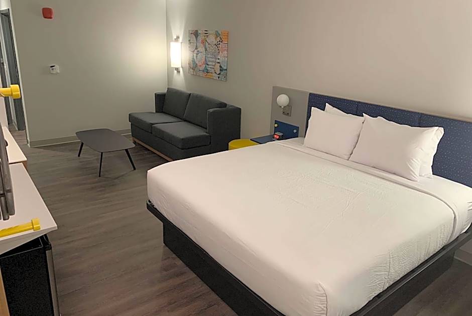 Microtel Inn & Suites by Wyndham Rehoboth Beach