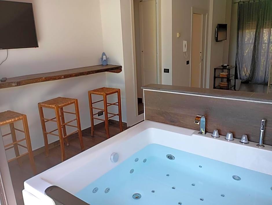 B&B Villa Lidia with parking and jacuzzi