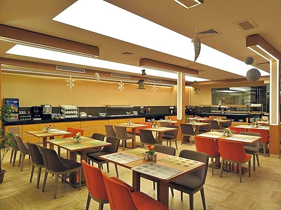 Prestige Hotel Old City