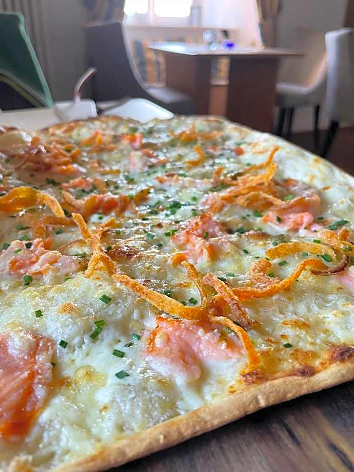 Burghaus & Villa Kronenburg