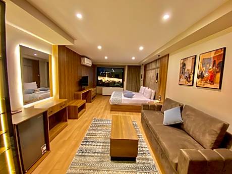 Junior Suite with Balcony