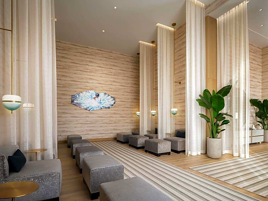 Fairmont Breakers Long Beach