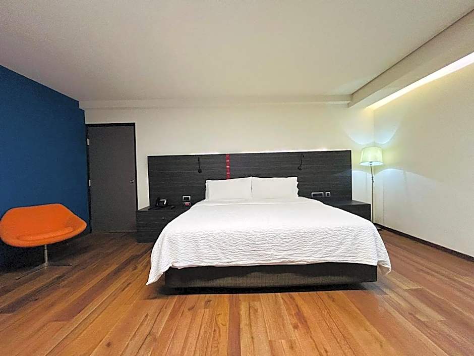 Holiday Inn Express Mexico Aeropuerto By IHG