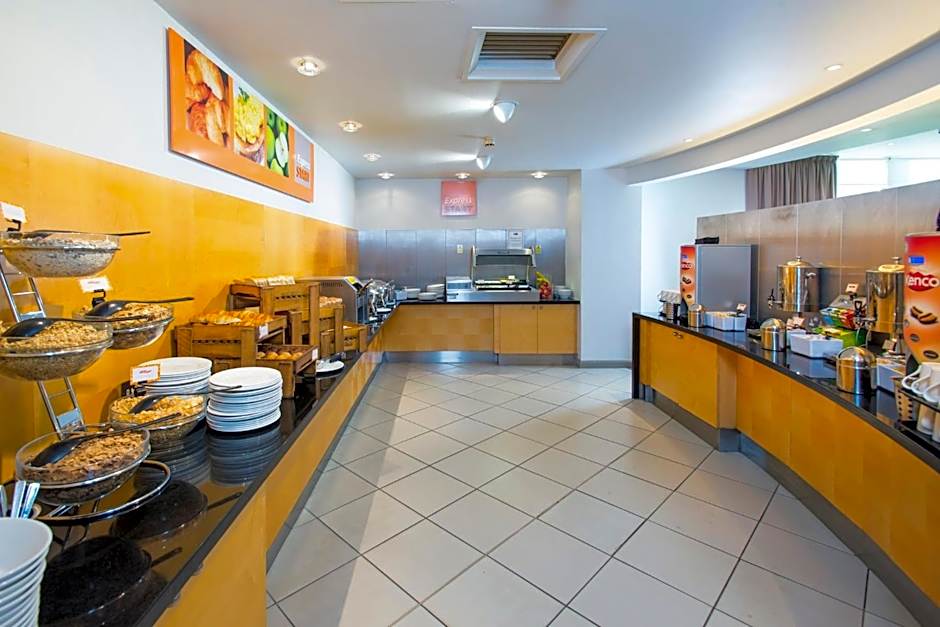 Holiday Inn Express Cambridge By IHG
