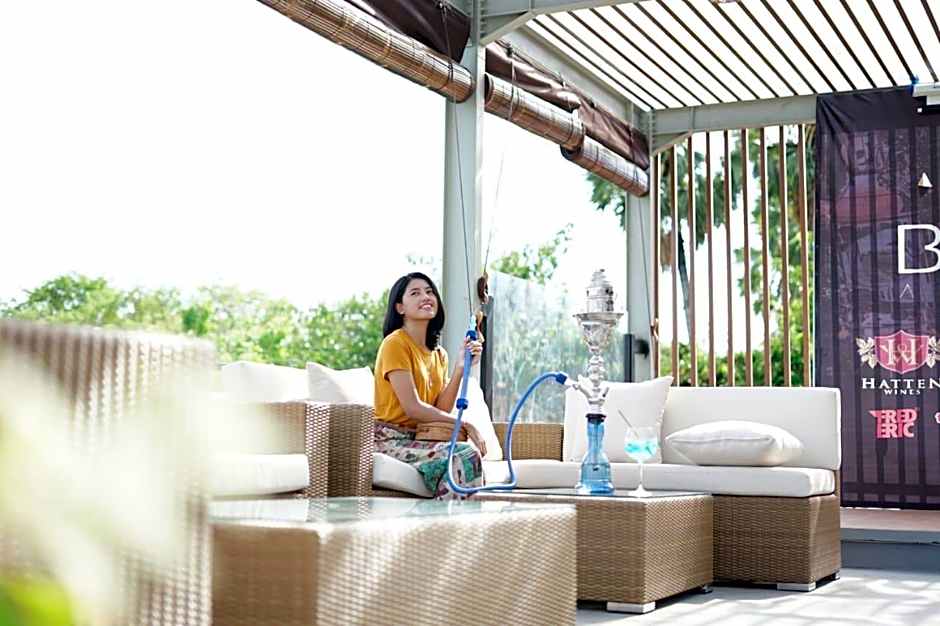 Amed Cafe & Hotel Kebun Wayan