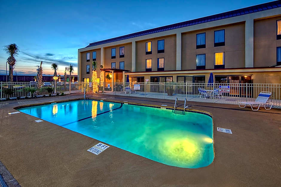 Hampton Inn By Hilton Laurinburg