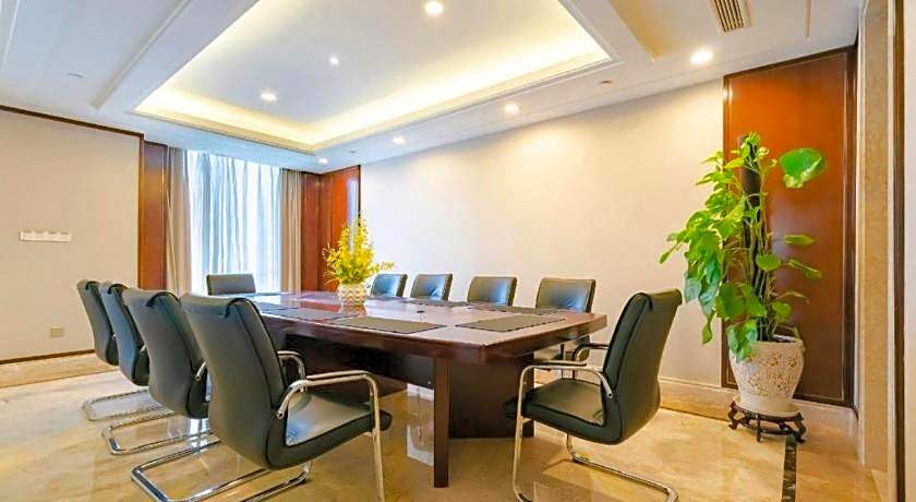 Kunming Golden Eagle Summit Hotel