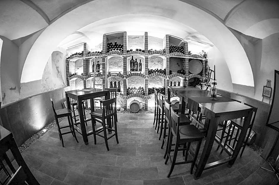 Weingut Essgut Schlafgut Sabathihof-Dillinger