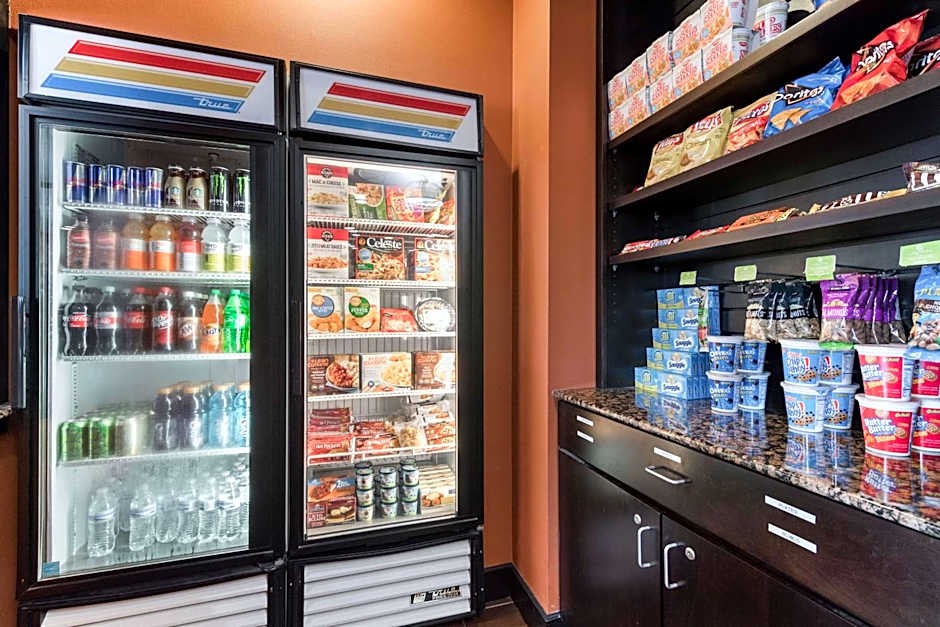 La Quinta Inn & Suites by Wyndham Auburn