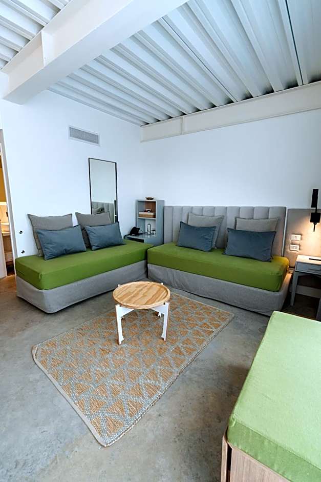 Vain Boutique Hotel