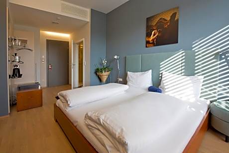 Hotel Lava Inn - 24 h Check-In - Nähe LKH, Landeskrankenhaus, Feldbach