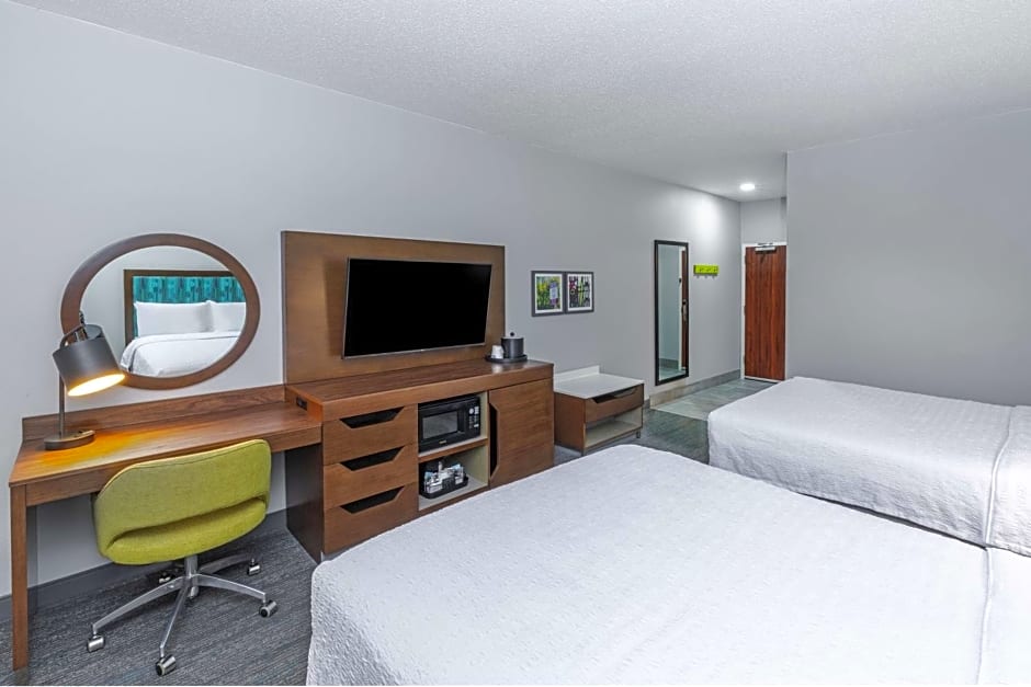 Hampton Inn By Hilton And Suites Tulsa-Woodland Hills