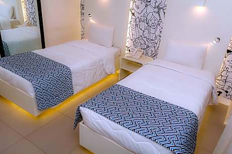 Standard Apartment with Twin Beds