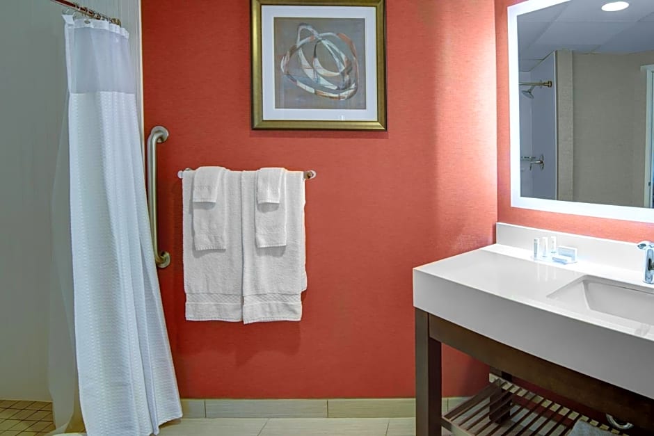 Courtyard by Marriott St. Cloud