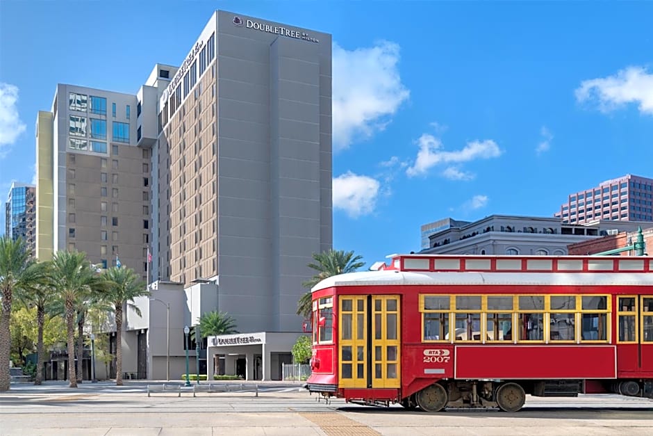 Photo 1 of 50 of DoubleTree By Hilton Hotel New Orleans