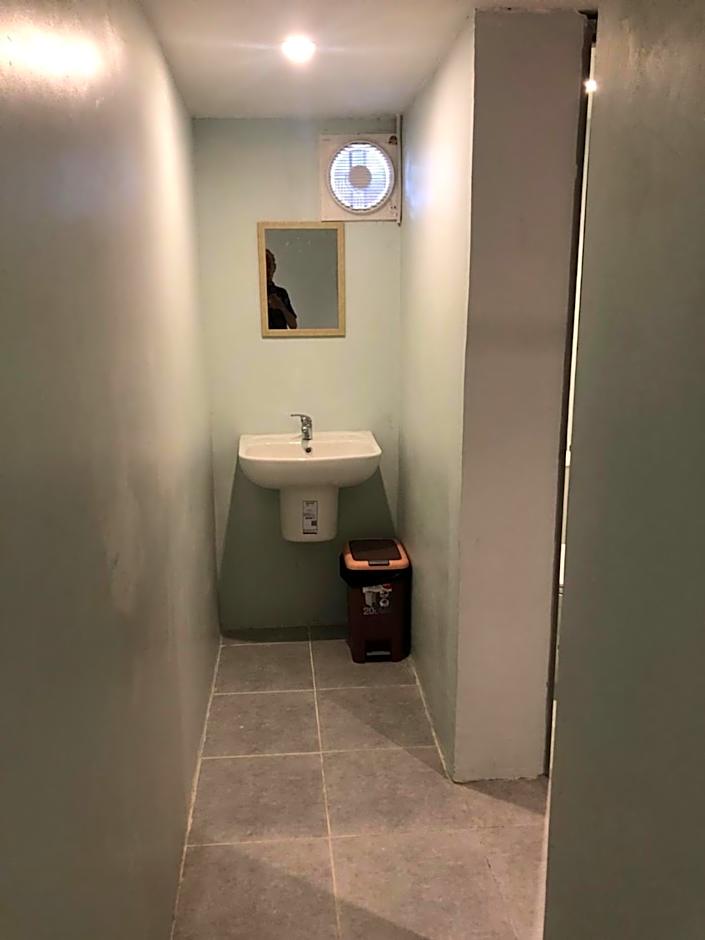 Aloft Hotel and Hostel Pattaya