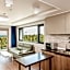 Risen Ocean Park Hotel