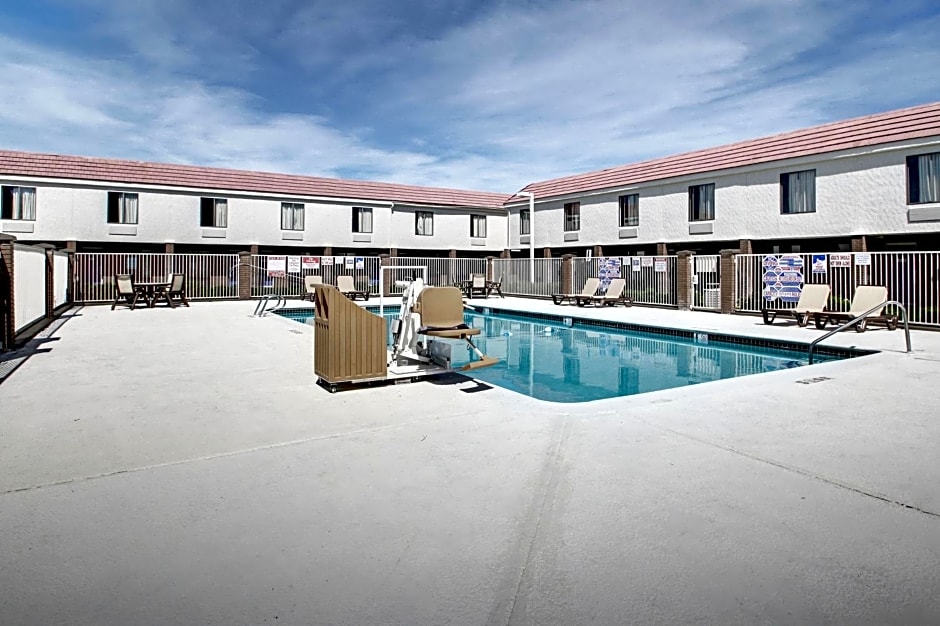 Motel 6-Ogden, UT - Riverdale