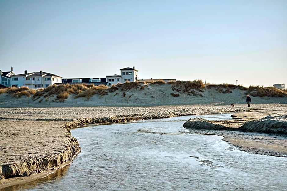 Sola Strand Hotel