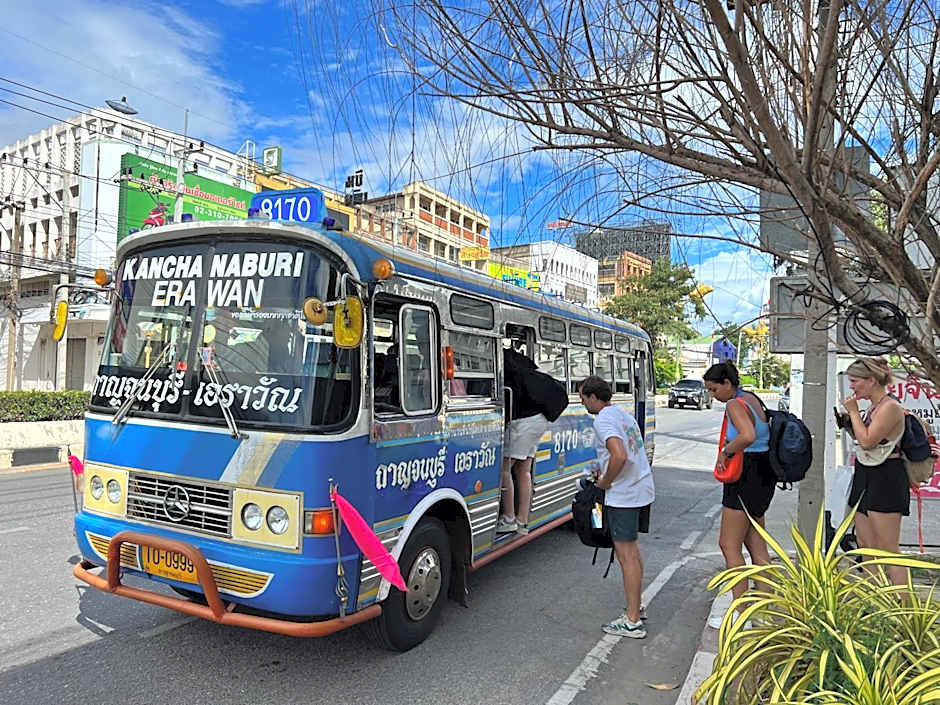 Labkoff cafe and Hostel